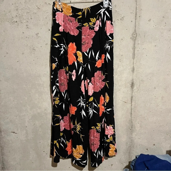 Guess Floral Tropical Print Hibiscus Pants Wide Leg Palazzo 6 Resort Black Pink - Picture 4 of 11